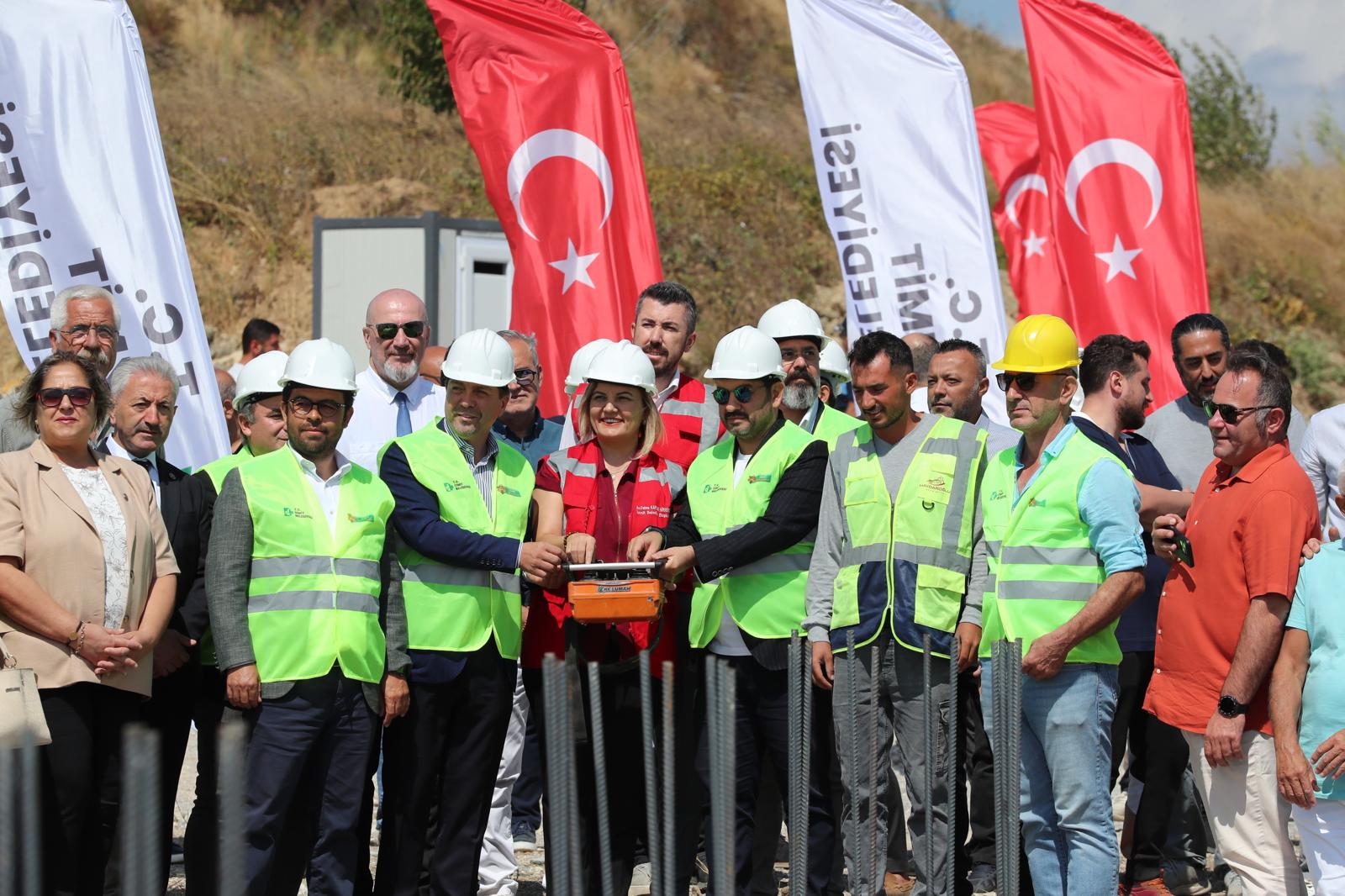 İzmit’te Sokak Hayvanları İçin Modern Yaşam Alanı Temeli Atıldı3