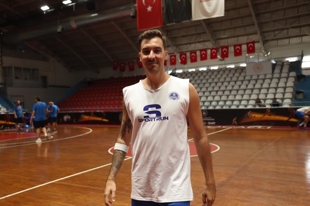 Kağıtspor, 1. Lig İçin Gün Gün Güçleniyor (6)