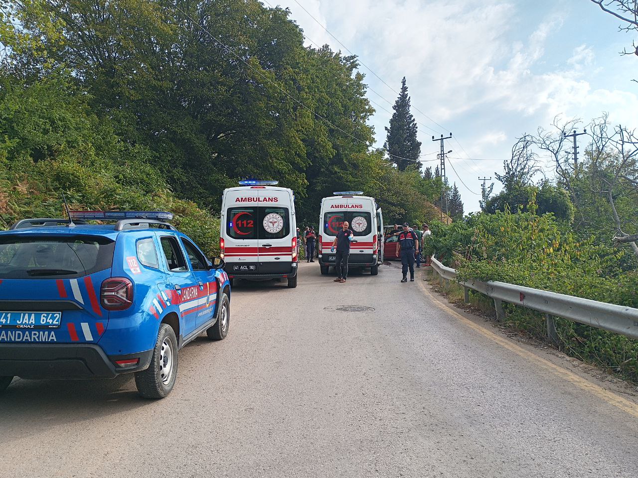 Karamürsel’de Feci Kaza! 5 Yaralı (4)