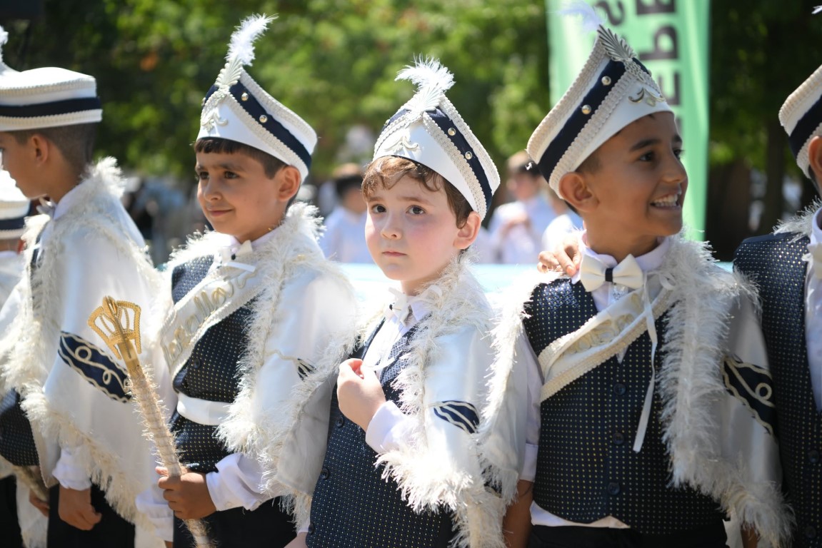 Kartepe’de 15. Geleneksel Sünnet Şöleni Zafer Coşkusuyla Kutlandı (6)