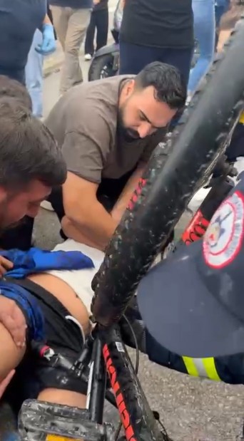 Kartepe'de Korkutan Kaza! Küçük Çocuğun Bacağına Bisiklet Direksiyonu Saplandı (7)