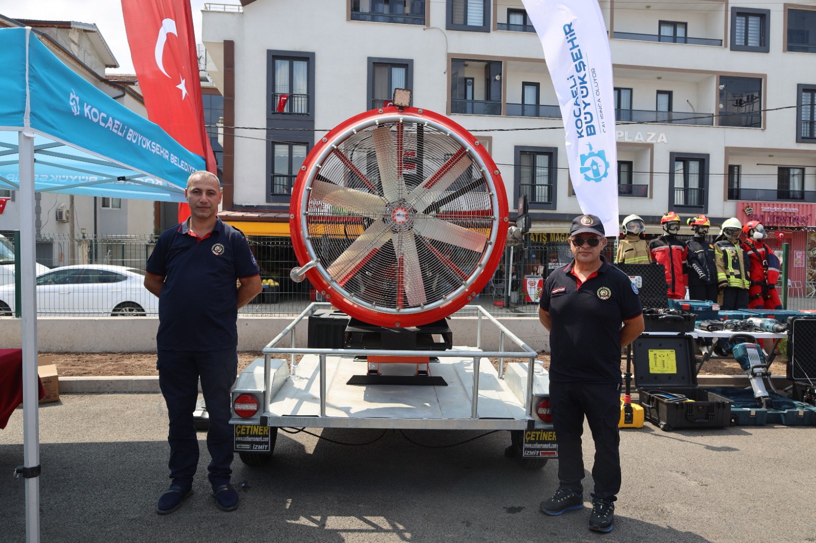 Kartepe’nin Yeni Güvencesi! Modern İtfaiye Binası Açıldı (6)