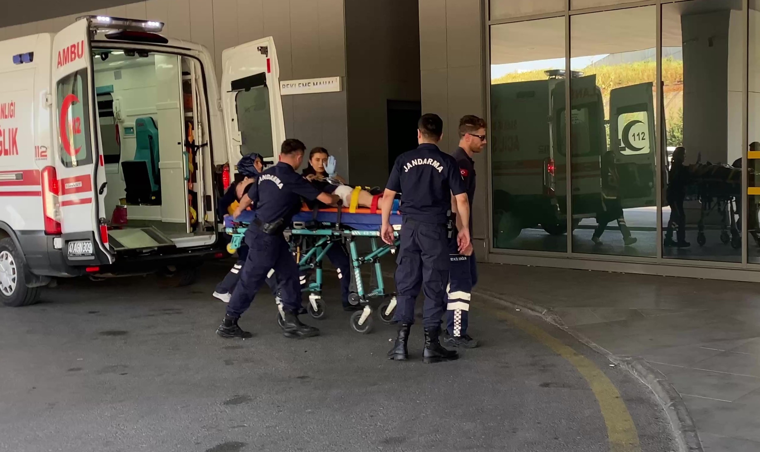 Kocaeli’de Jandarma Silah Arkadaşını Vurdu! 01