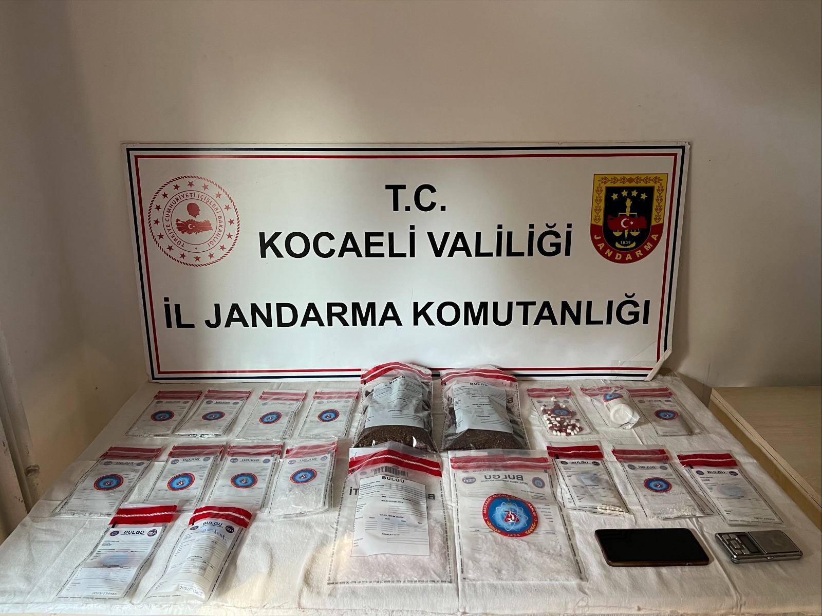 Kocaeli’de Uyuşturucu Sevkiyatına Ağır Darbe (1)