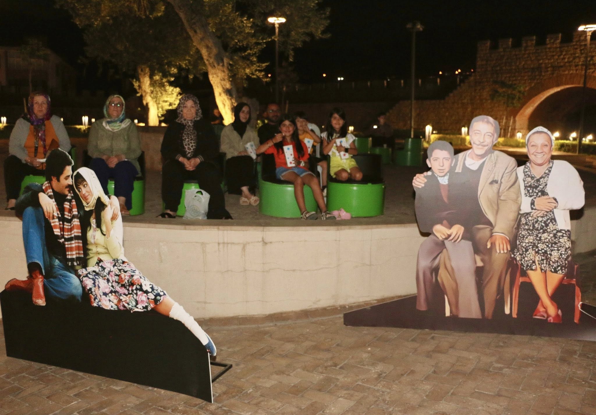 Körfez Belediyesi’nin “Açık Hava Sinema Geceleri” Etkinliği Kapsamında, Türk Sinemasının Unutulmaz Yapıtlarından “Neşeli Günler” Filmi Tarihi Hereke Kalesi’nde Izleyiciyle Buluştu.