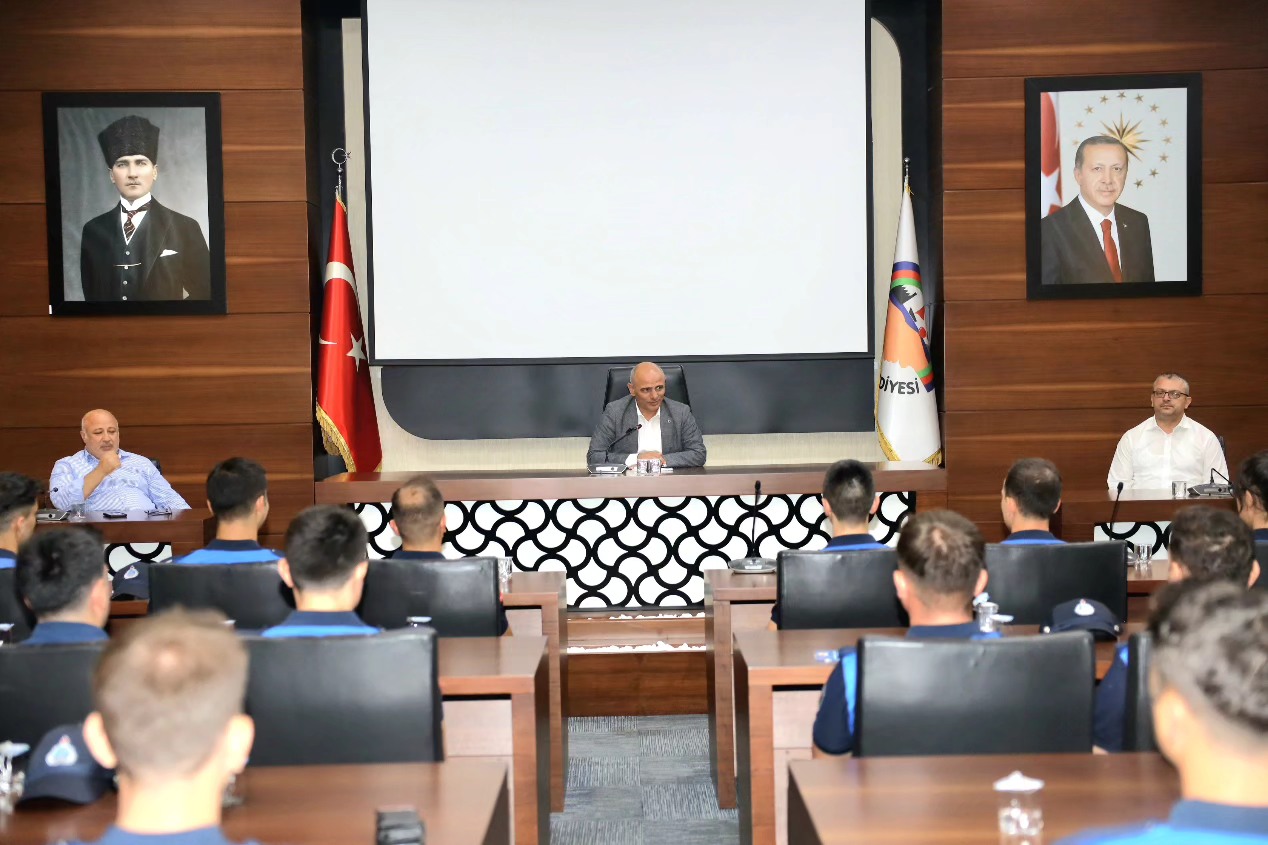 Körfez'in Yeni Zabıta Memurları Göreve Başladı (2)