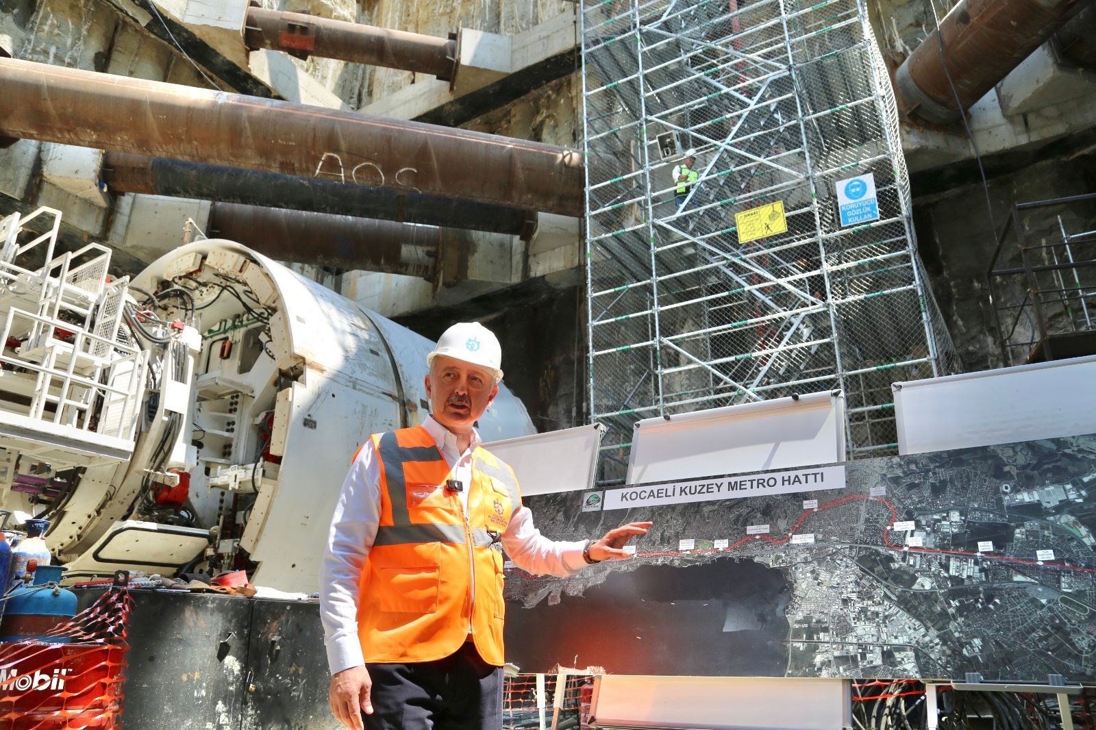 Körfezray Metrosu’nda Dev Köstebekler Sahnede! 9