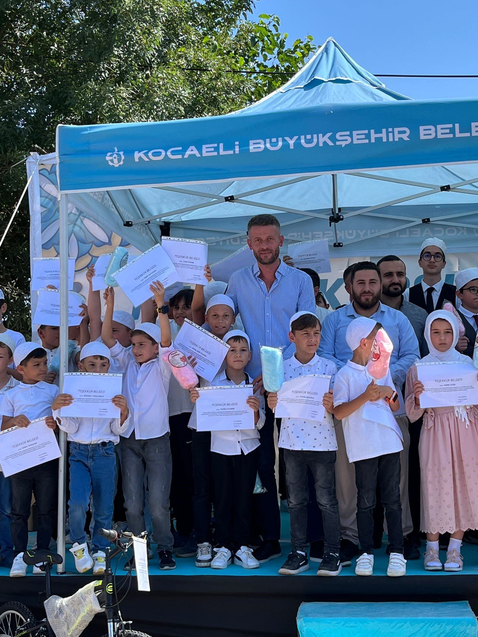 Kur’an Kursunu Tamamlayan Öğrencilere Büyük Sürpriz! 01