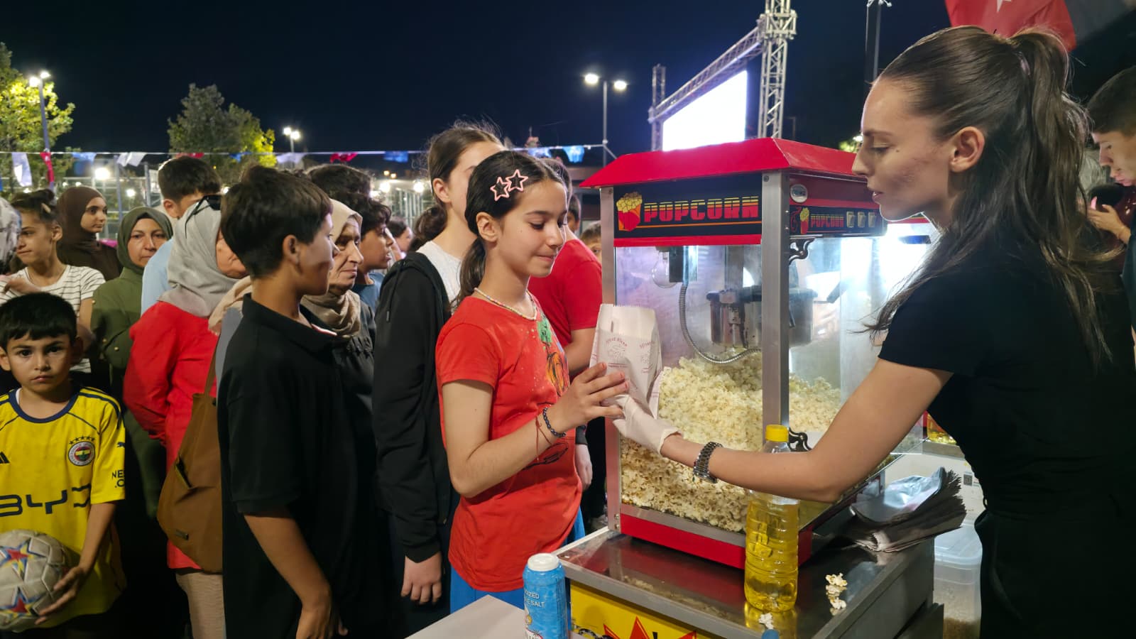 Kütüphanede Sinema Keyfi! “Sev Kardeşim” İzleyicilerle Buluştu (3)