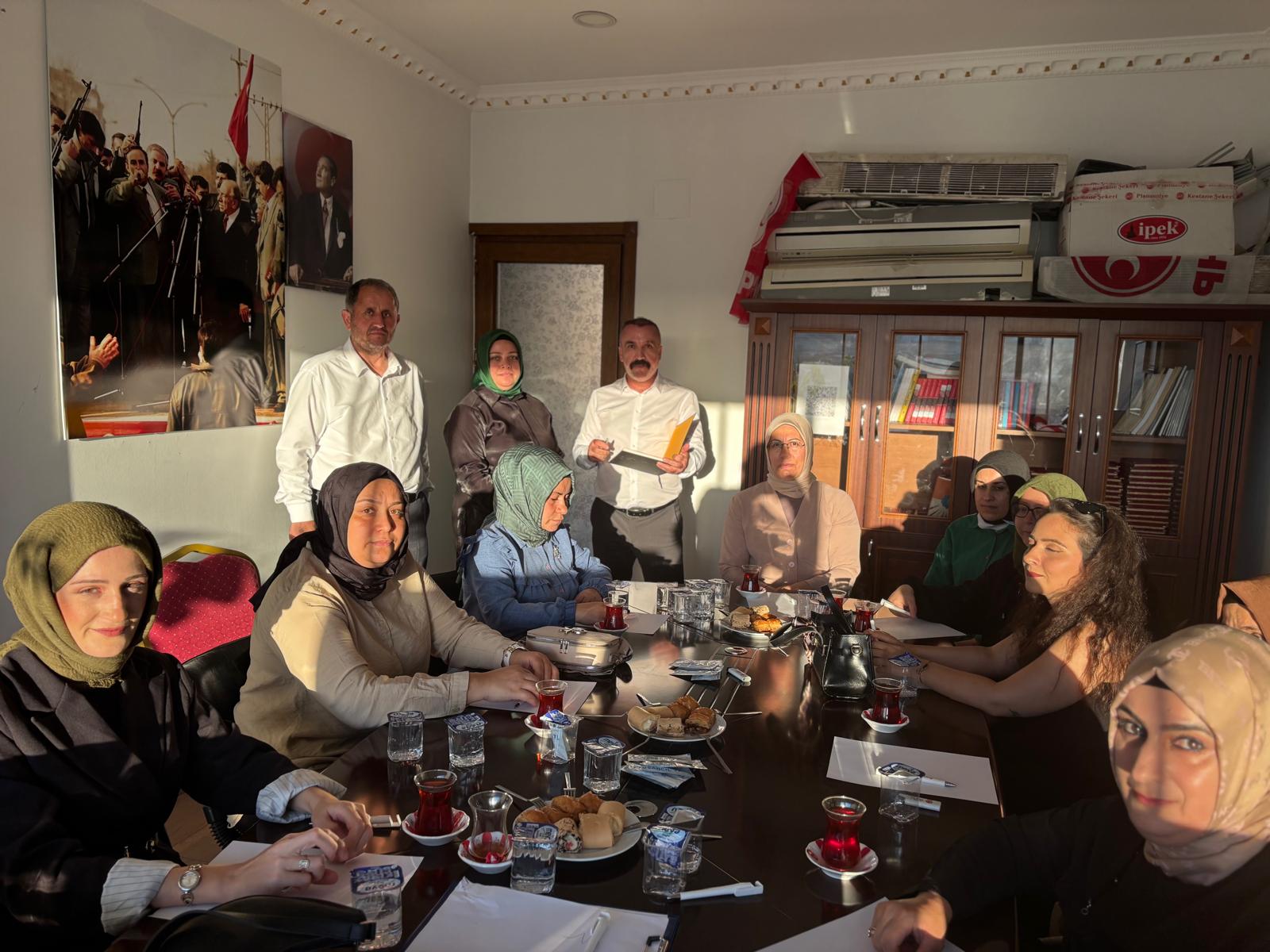 Mhp Dilovası Teşkilatı Sahayı Boş Bırakmıyor! 9