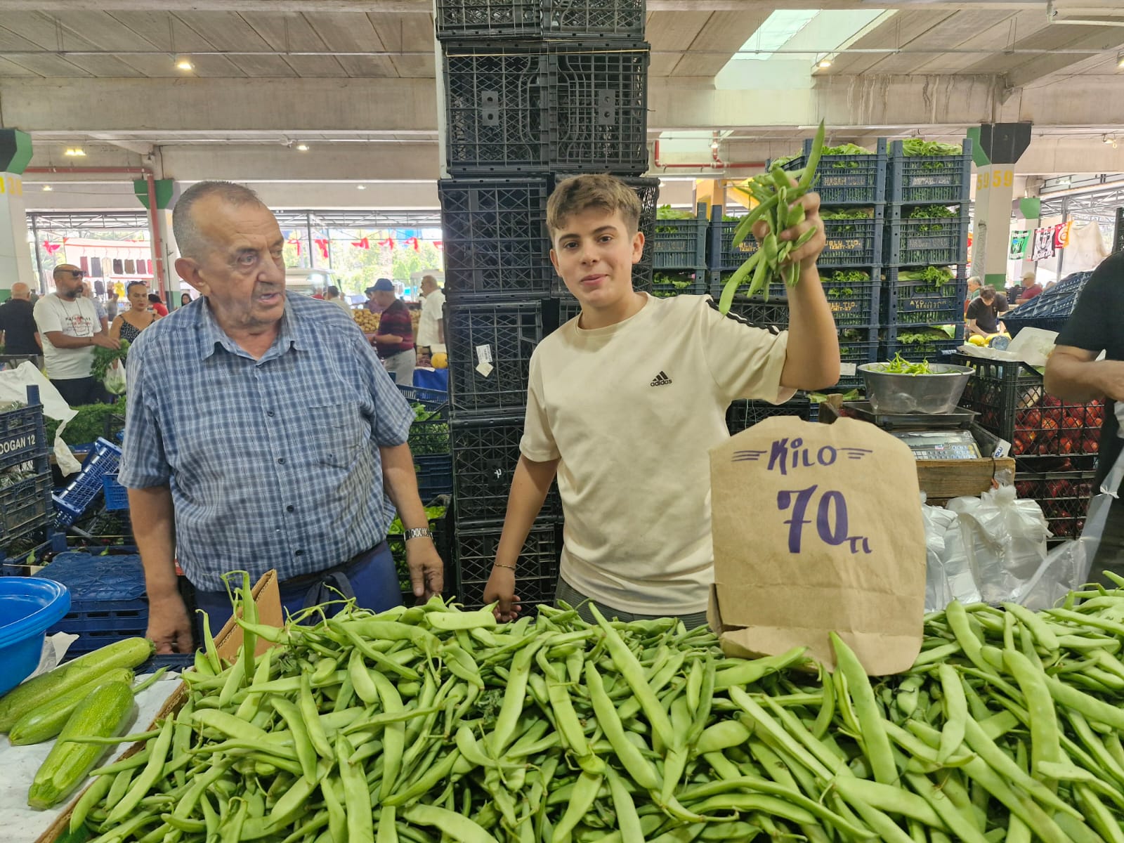 Perşembe Pazarı’nda Kışlık Telaşı Başladı (12)
