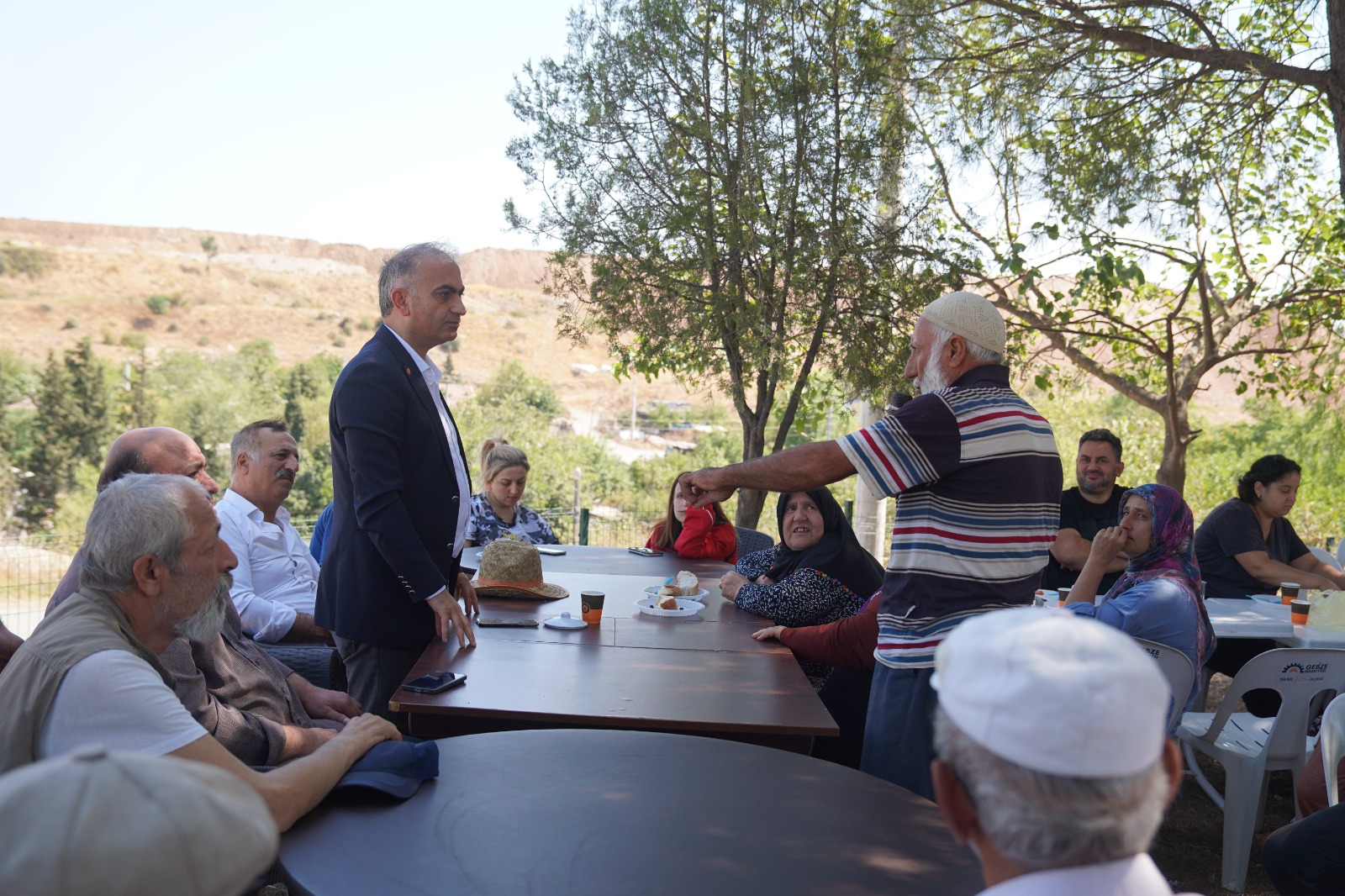 Saadet Gebze’den Vatandaşa Destek! “Asıl İşgalci Rantçılardır” 4