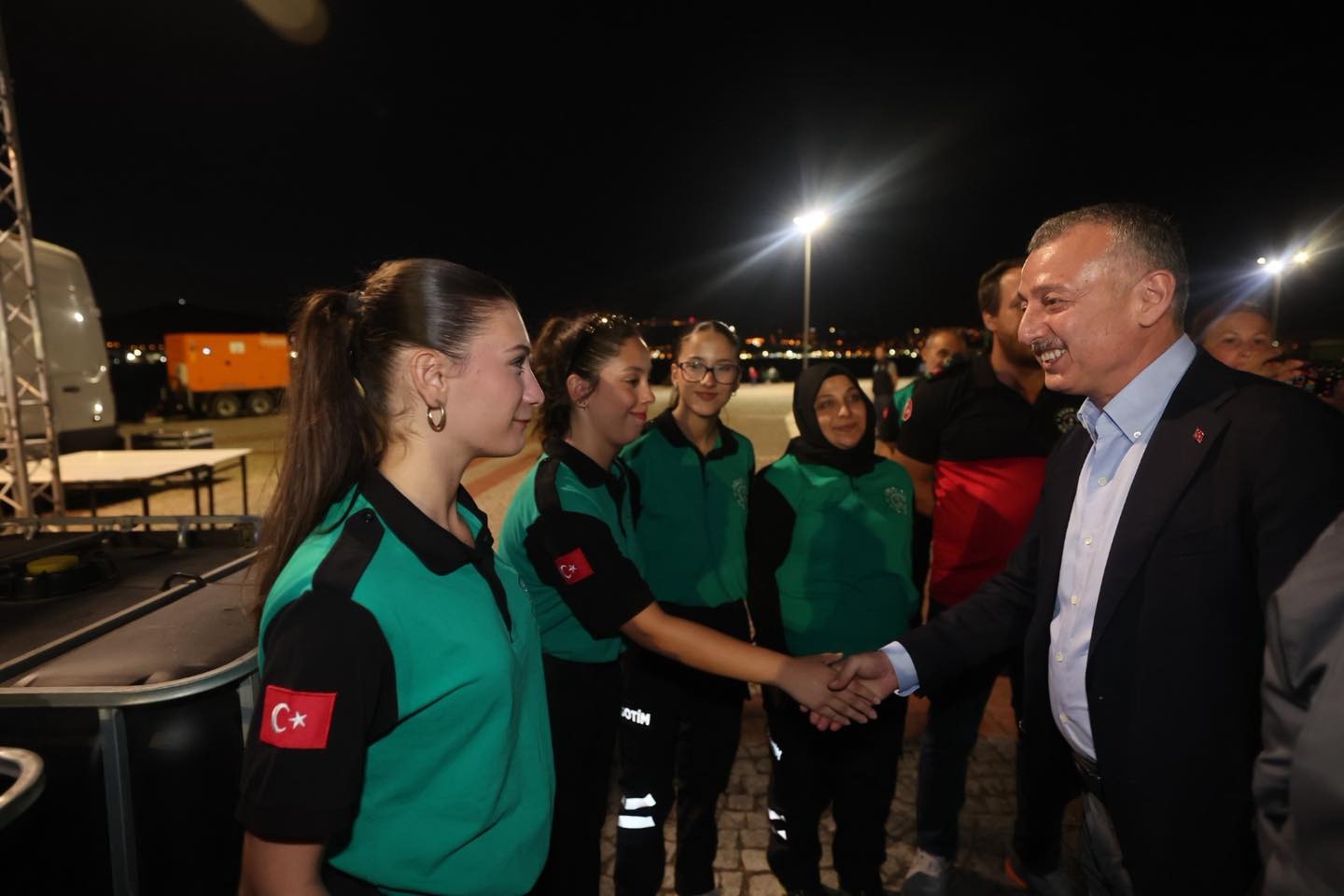 Tahir Büyükakın “Tüm Şartlar Hazır, Bu Fırsat Kaçırılmamalı” 3