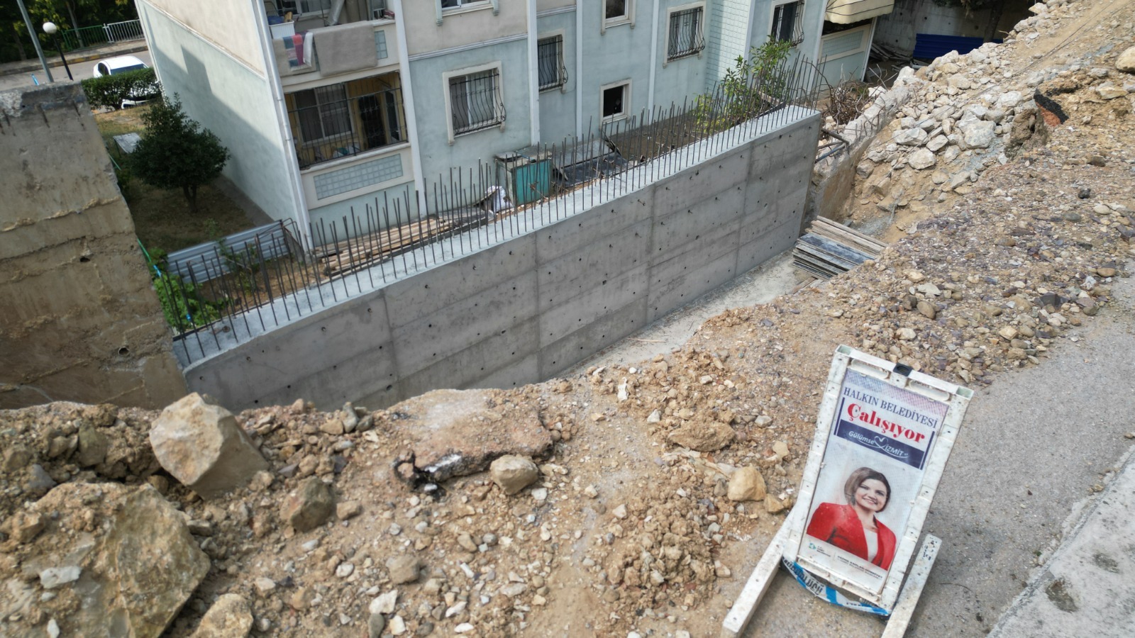Turgut Mahallesi’nde Riskli İstinat Duvarı Yenileniyor 4