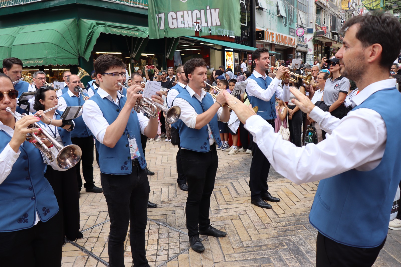13. Pişmaniye, Müzik Ve Dans Festivali Renkli Gösterilerle Devam Ediyor (5)