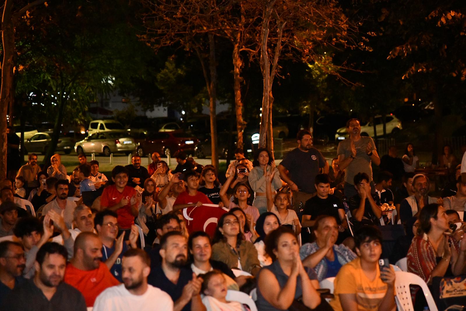 Başiskele’de 12 Dev Adam Coşkusu! 9