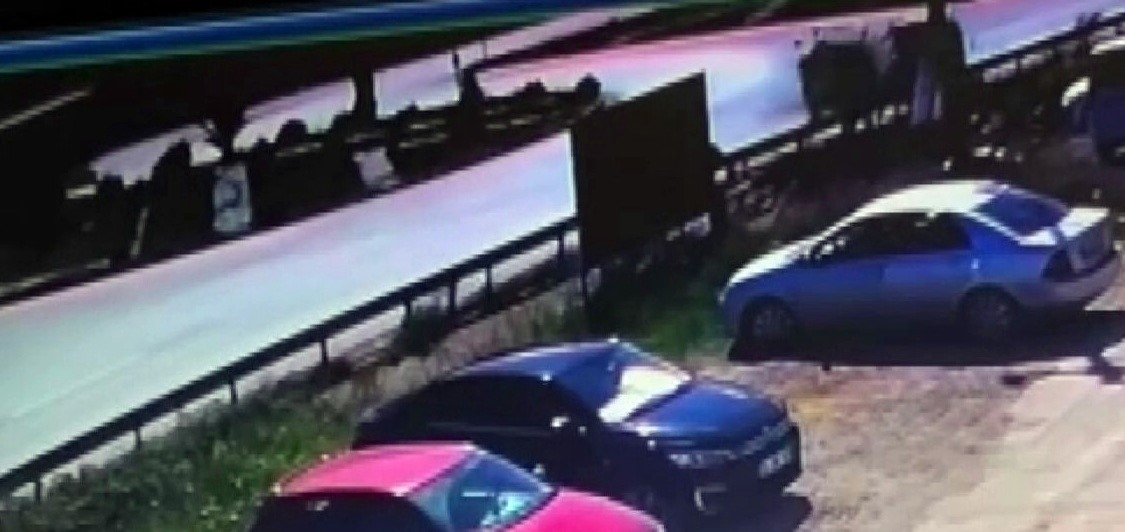Belediye Aracı Kazaya Karıştı! 1 Yaralı 01