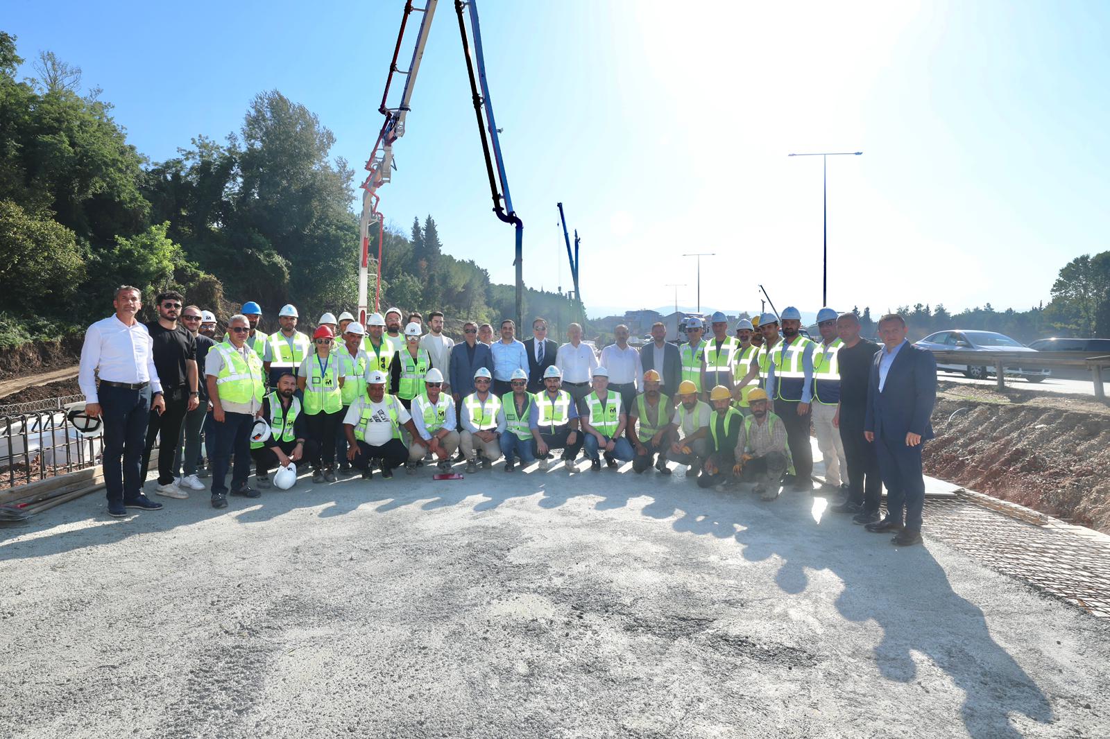 Büyükakın Müjdeyi Verdi! Başiskele Kavşağında O Yolların Açılış Tarihi Belli Oldu 1
