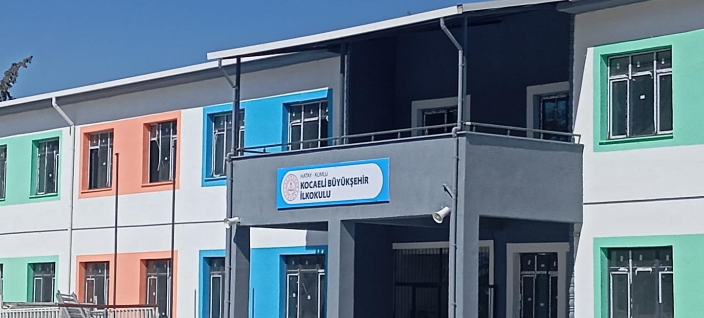 Büyükşehir’den Hatay’a Eğitim Desteği! Kumlu’da 12 Derslikli Okul Açılıyor (5)