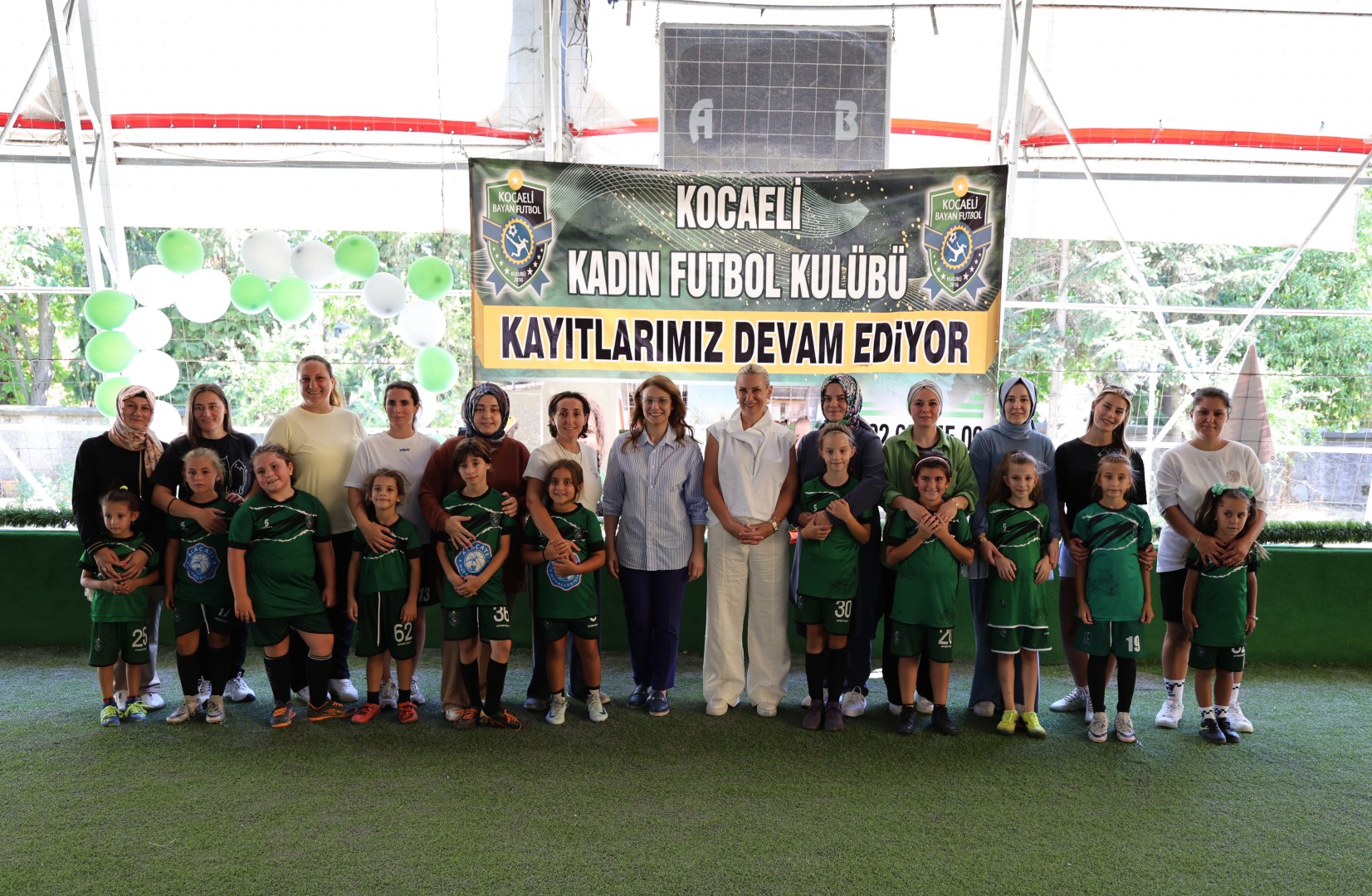 Büyükşehir’den Minik Futbolculara Destek 7
