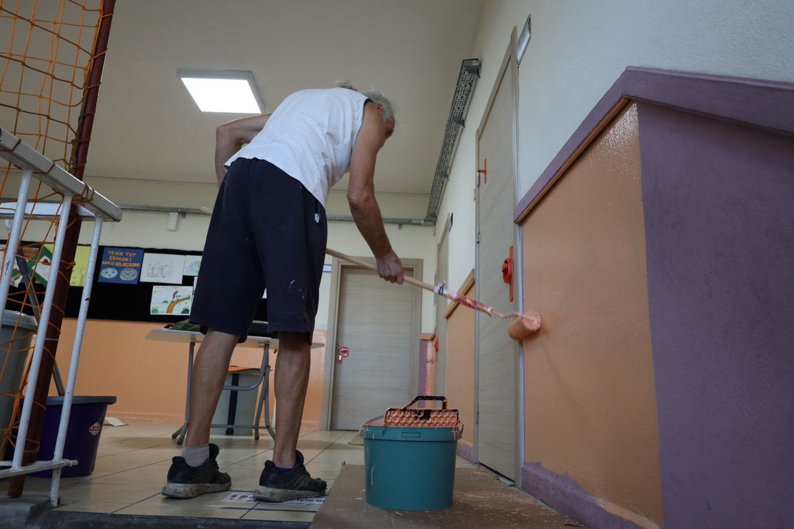 Büyükşehir’den Okullara 547 Bin Litre Boya! 1