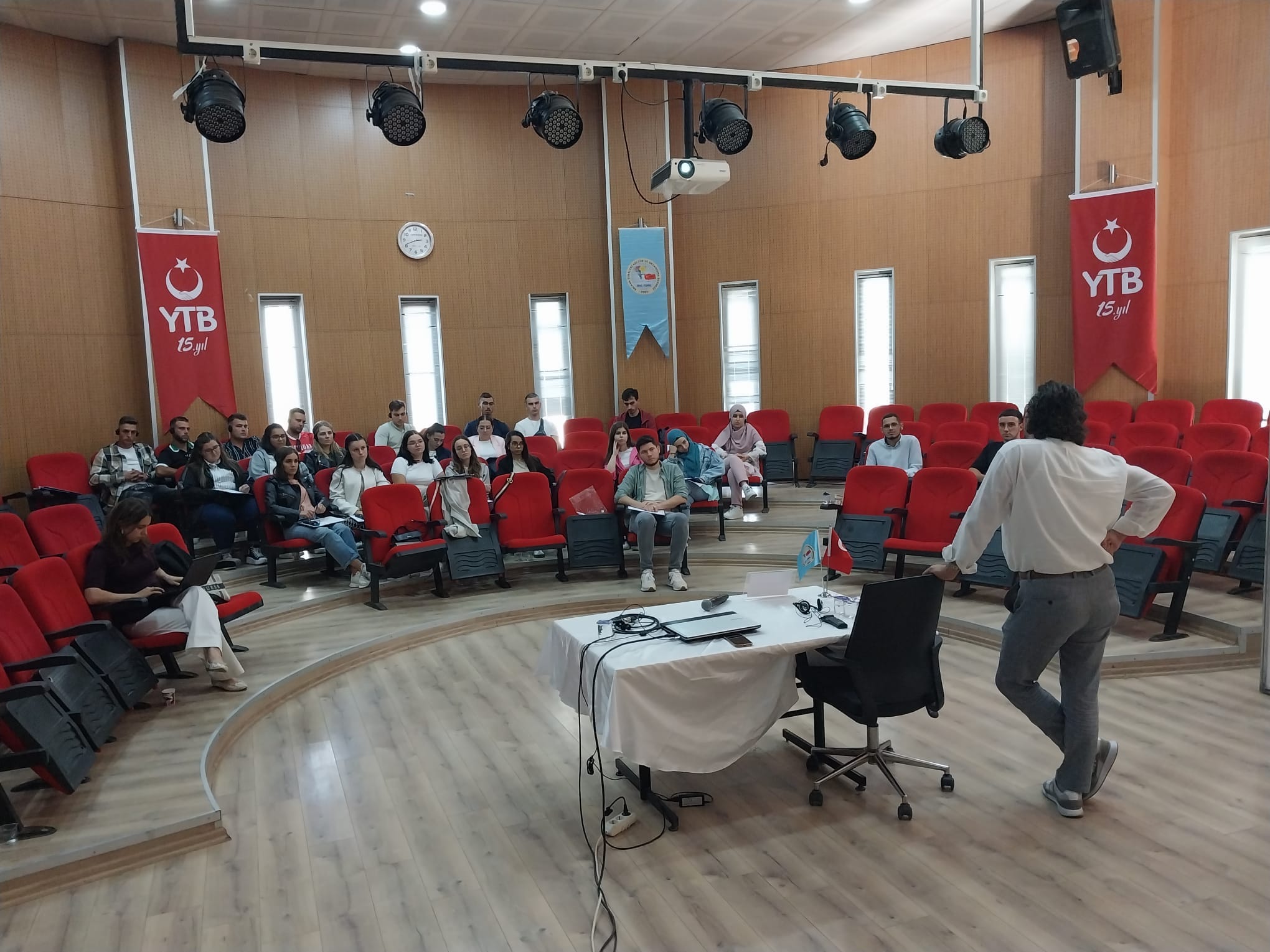 Büyükşehir’den Soydaş Gençlere Eğitim2