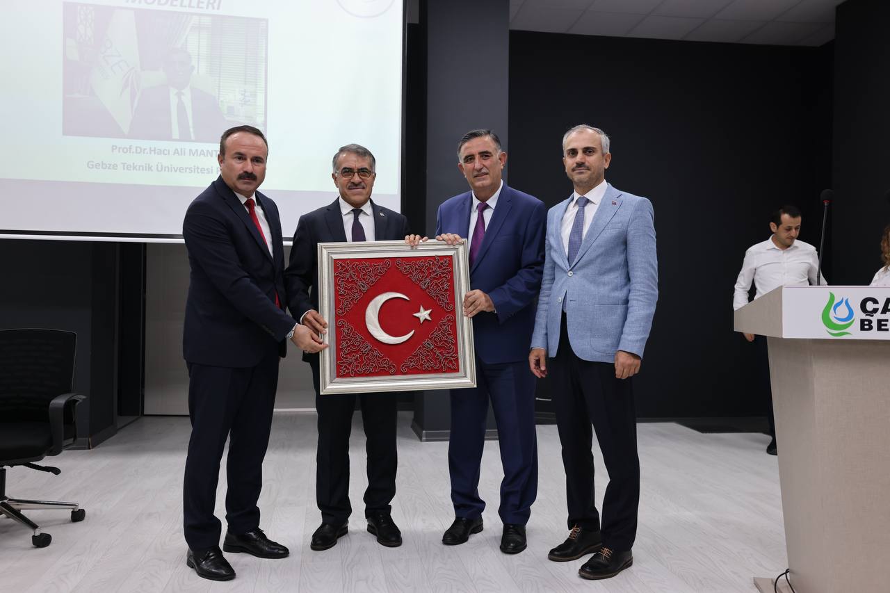 Çayırova’da Eğitim Toplantısı1