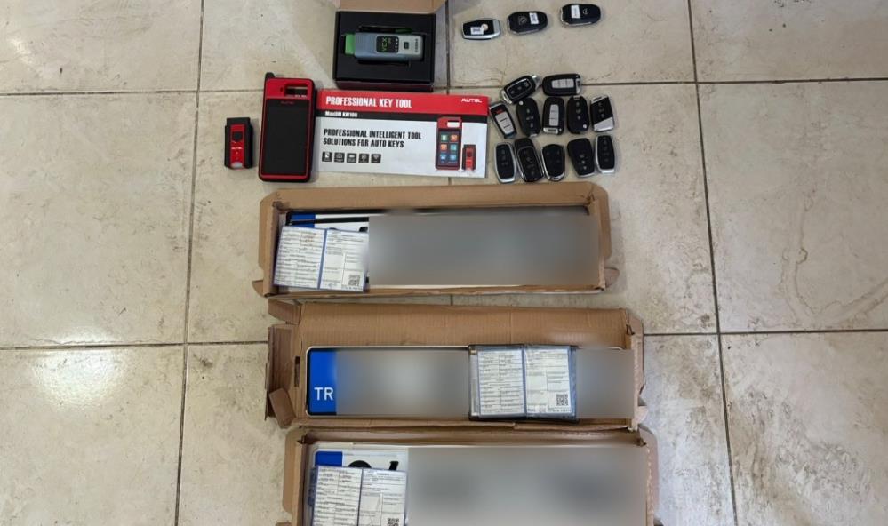 Çığır Açan Oto Hırsızlık Yöntemi! Derince’de Kiraladıkları Aracı Gps Ile Takip Edip Çaldılar (3)