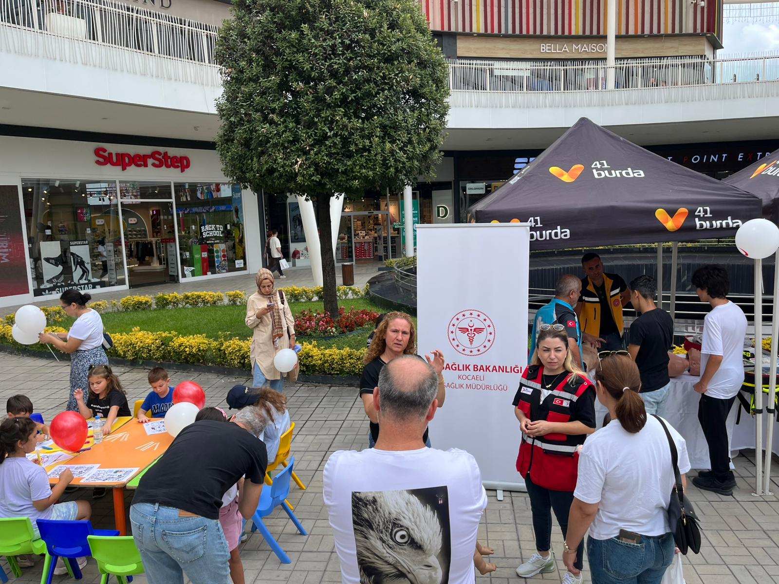 Dünya İlk Yardım Günü’nde İklim Krizine Dikkat Çekildi 3