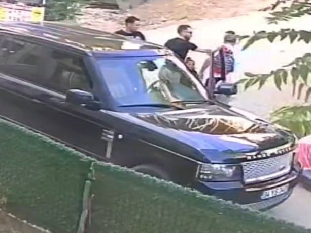 Gebze’de Aynı Gün İki Skandal! Babaya Tokat, Sürücüye Tabanca (1)