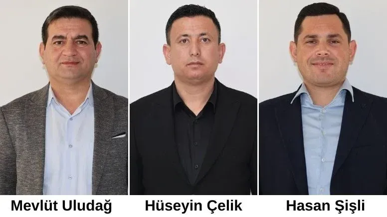 İstifa Depremi!