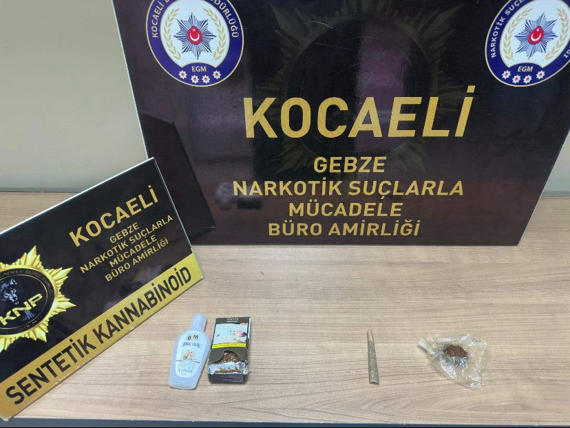 İzmit Ve Gebze’de Uyuşturucu Operasyonu! 4 Kişi Tutuklandı (1)