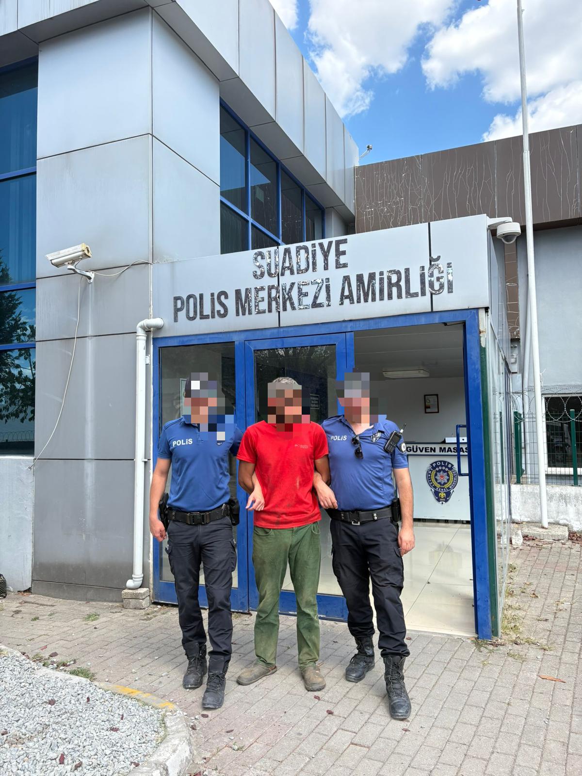 Kartepe’de Uyuşturucu Operasyonu! 38 Kök Kenevir Ele Geçirildi