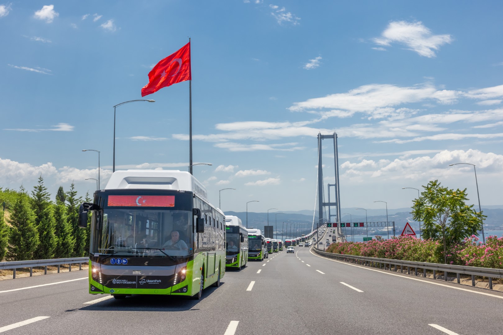 Kocaeli Raylı Sistemle Ulaşımda Tarihi Dönüşüm Yaşıyor (1)