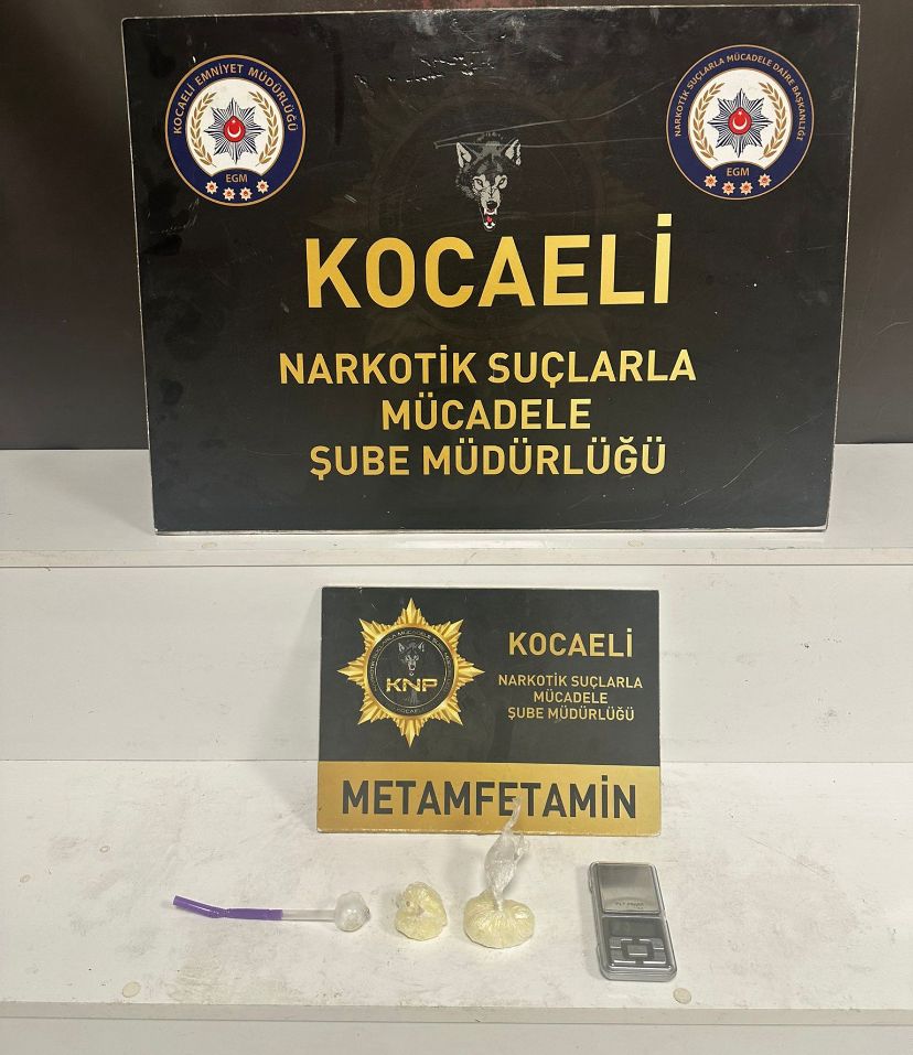 Kocaeli’de Uyuşturucu Operasyonu! 9 Şüpheli Yakalandı (3)