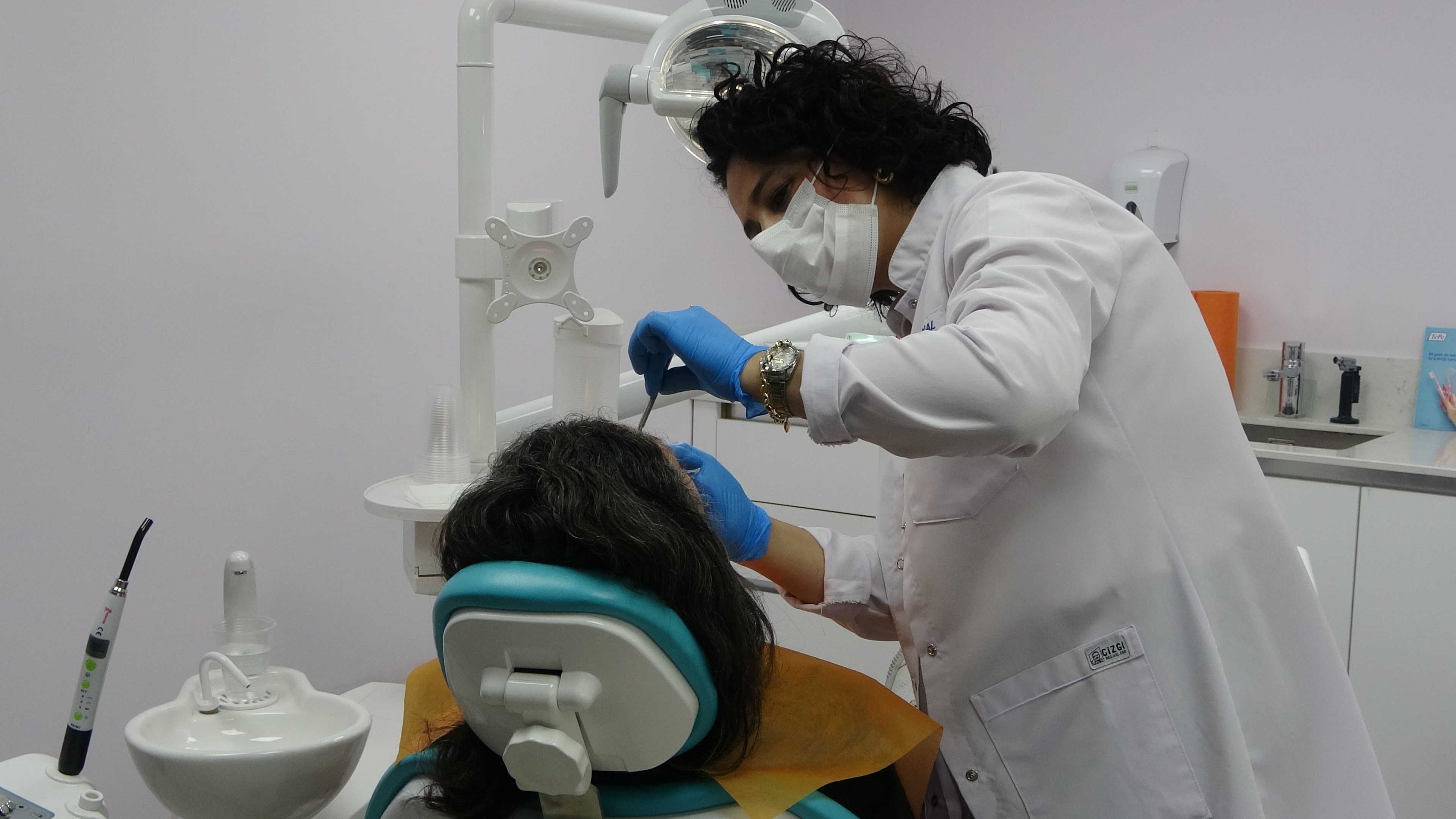 Kostü Diş Hekimliği Fakültesi, Yapay Zeka Destekli Eğitimle Öne Çıkıyor (2)