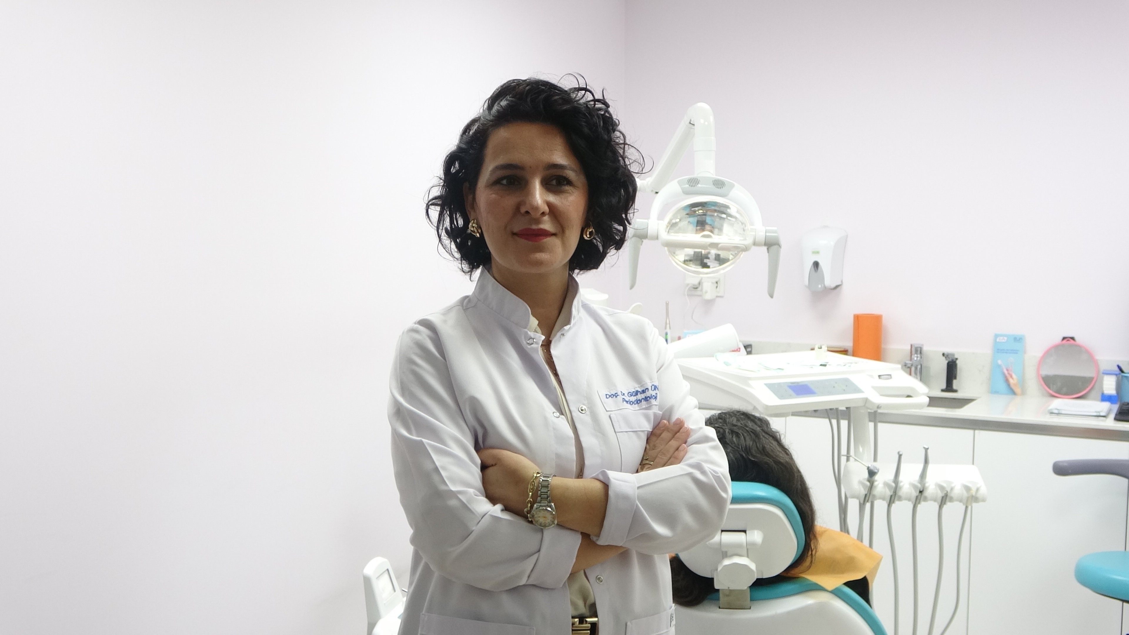 Kostü Diş Hekimliği Fakültesi, Yapay Zeka Destekli Eğitimle Öne Çıkıyor (4)
