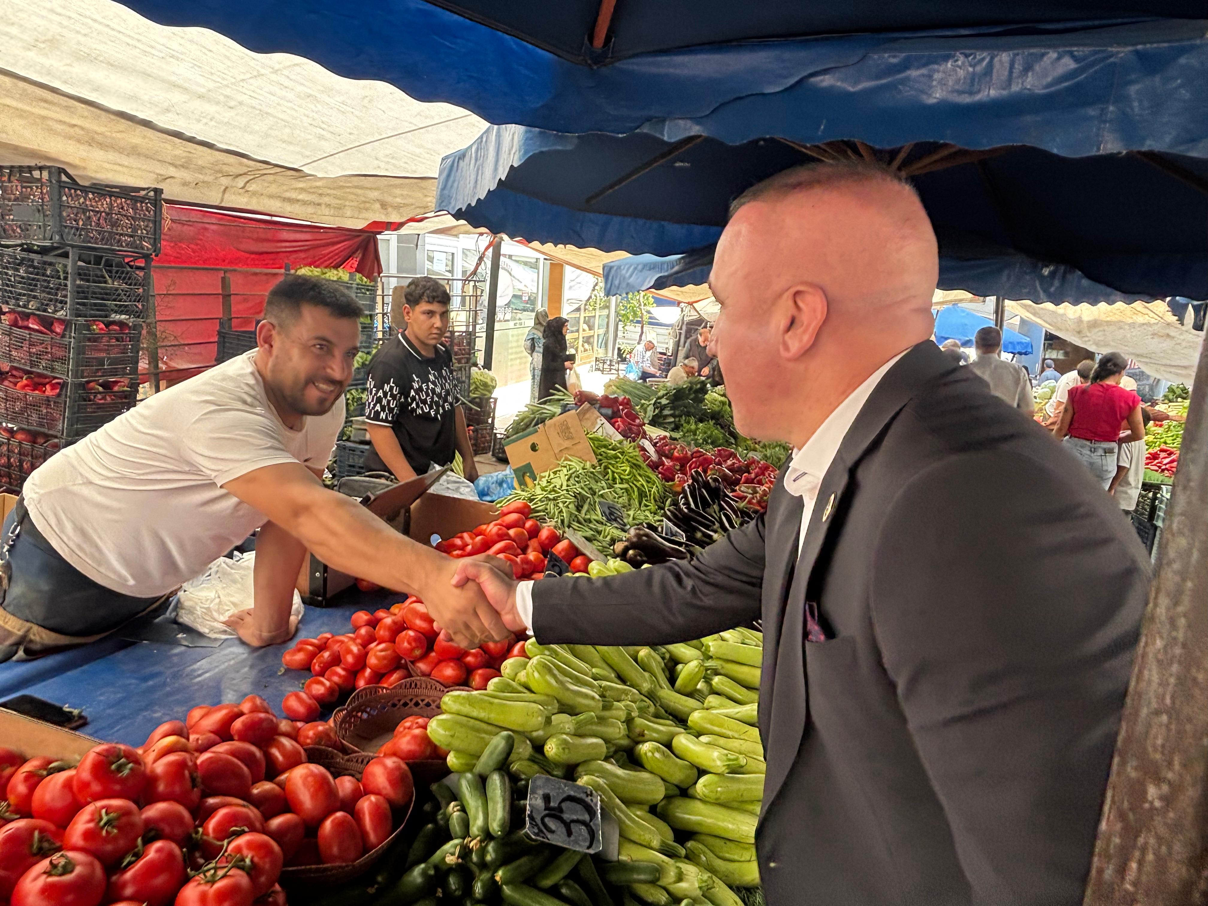 Mhp Dilovası İlçe Teşkilatı Çarşamba Pazarı’nı Ziyaret Etti (6)