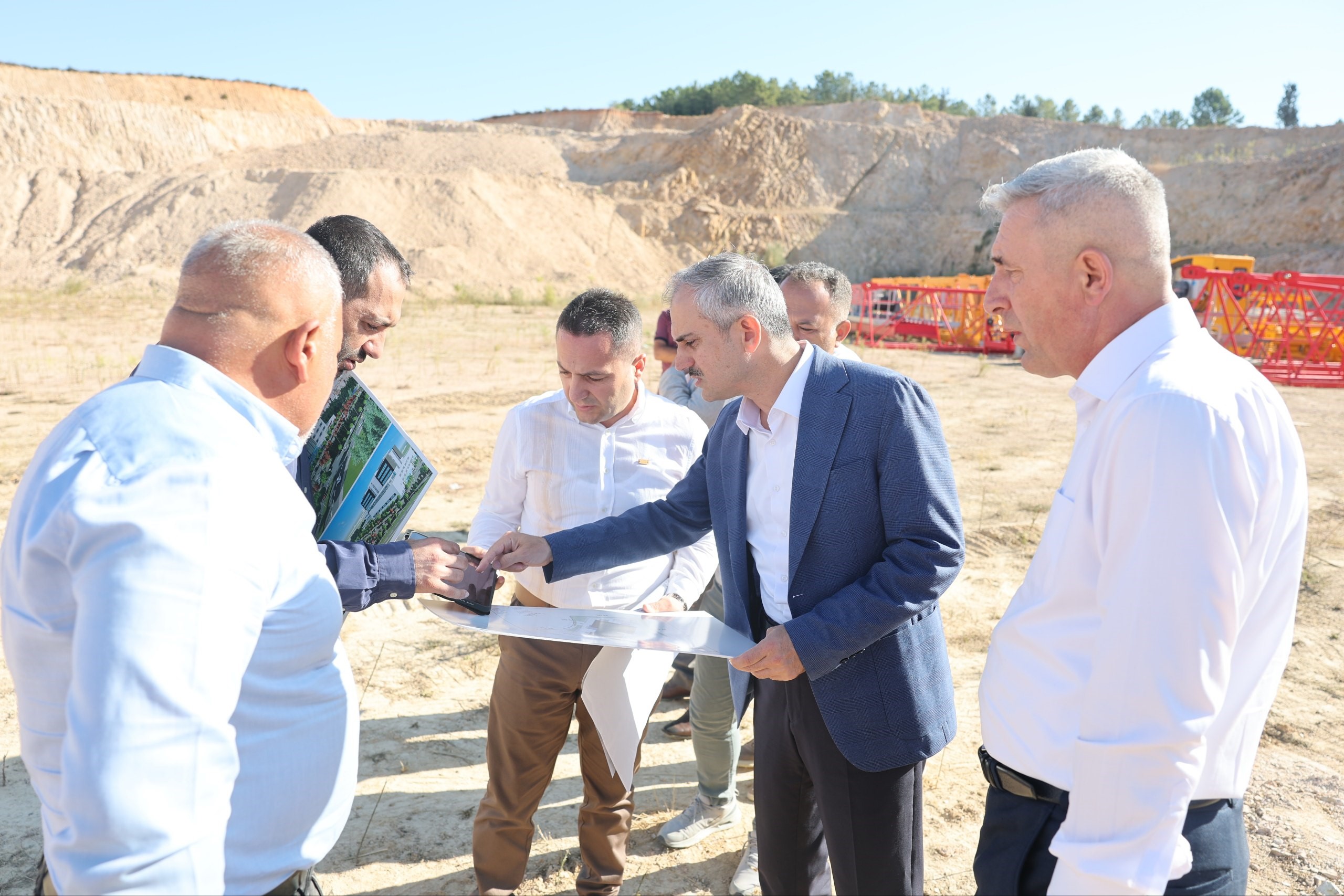 O İlçede Devlet Hastanesi İnşaatı Yeniden Başladı! 02