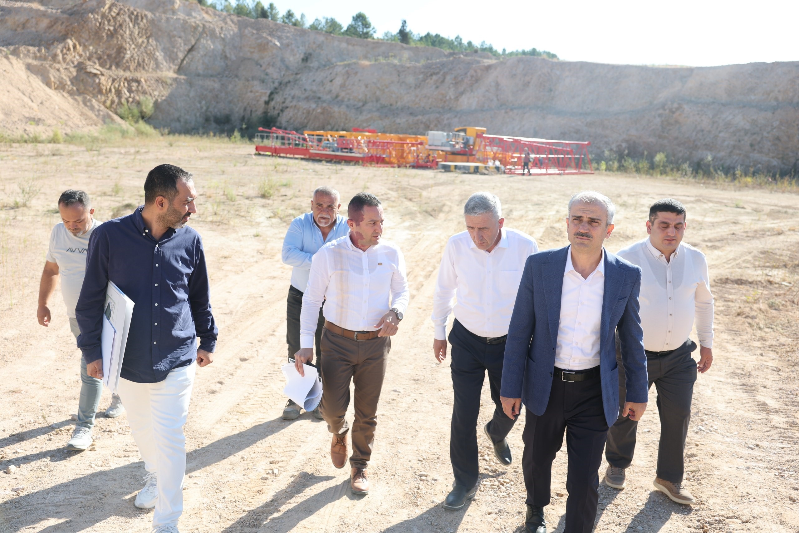 O İlçede Devlet Hastanesi İnşaatı Yeniden Başladı! 03