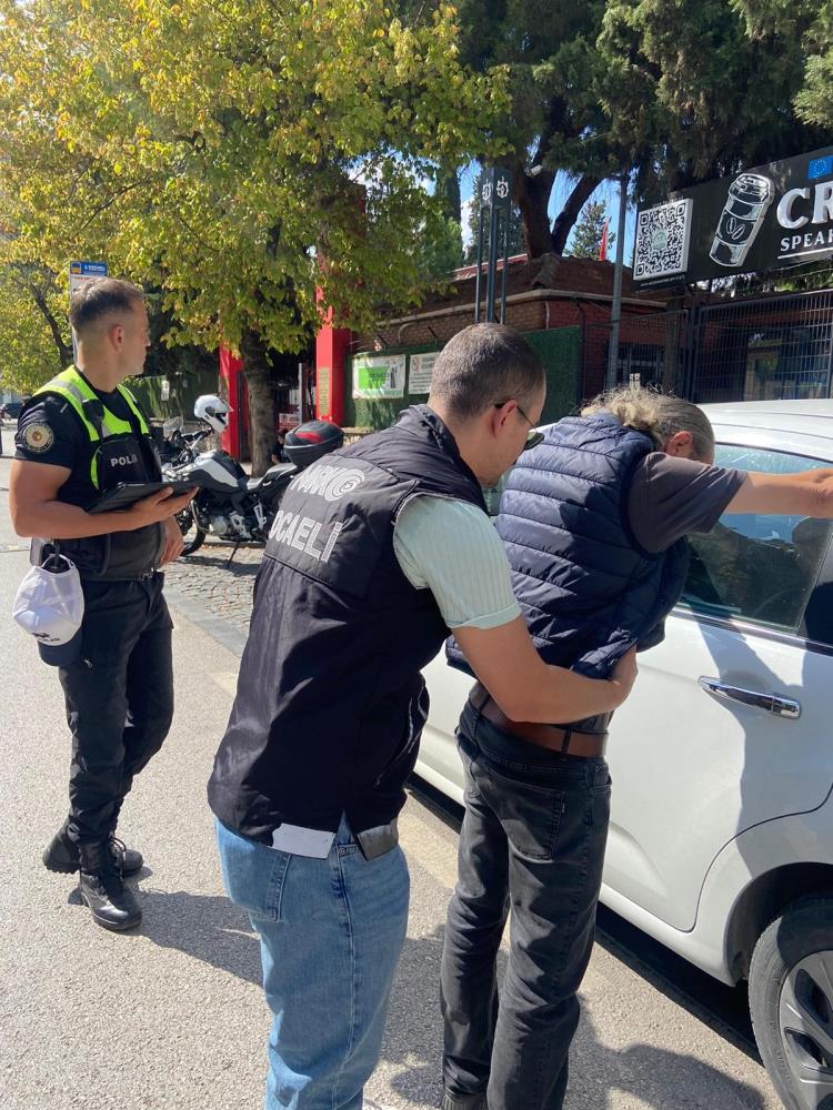 Okul Çevrelerinde Narkotik Uygulaması! 4 Araca 36 Bin 800 Tl Ceza (1)