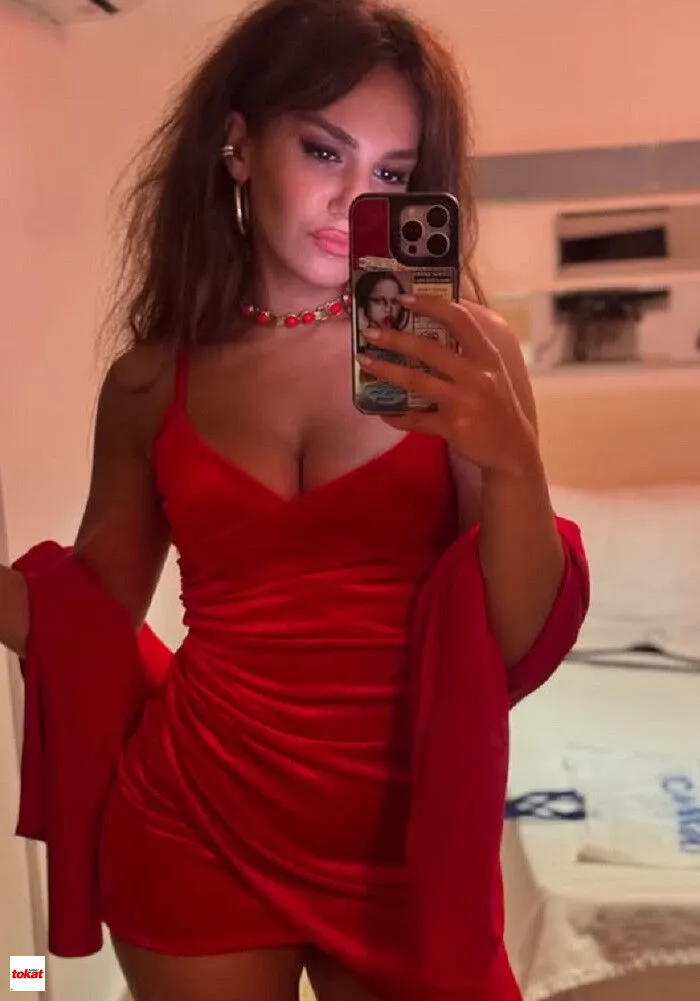 Sahra Sas Kimdir