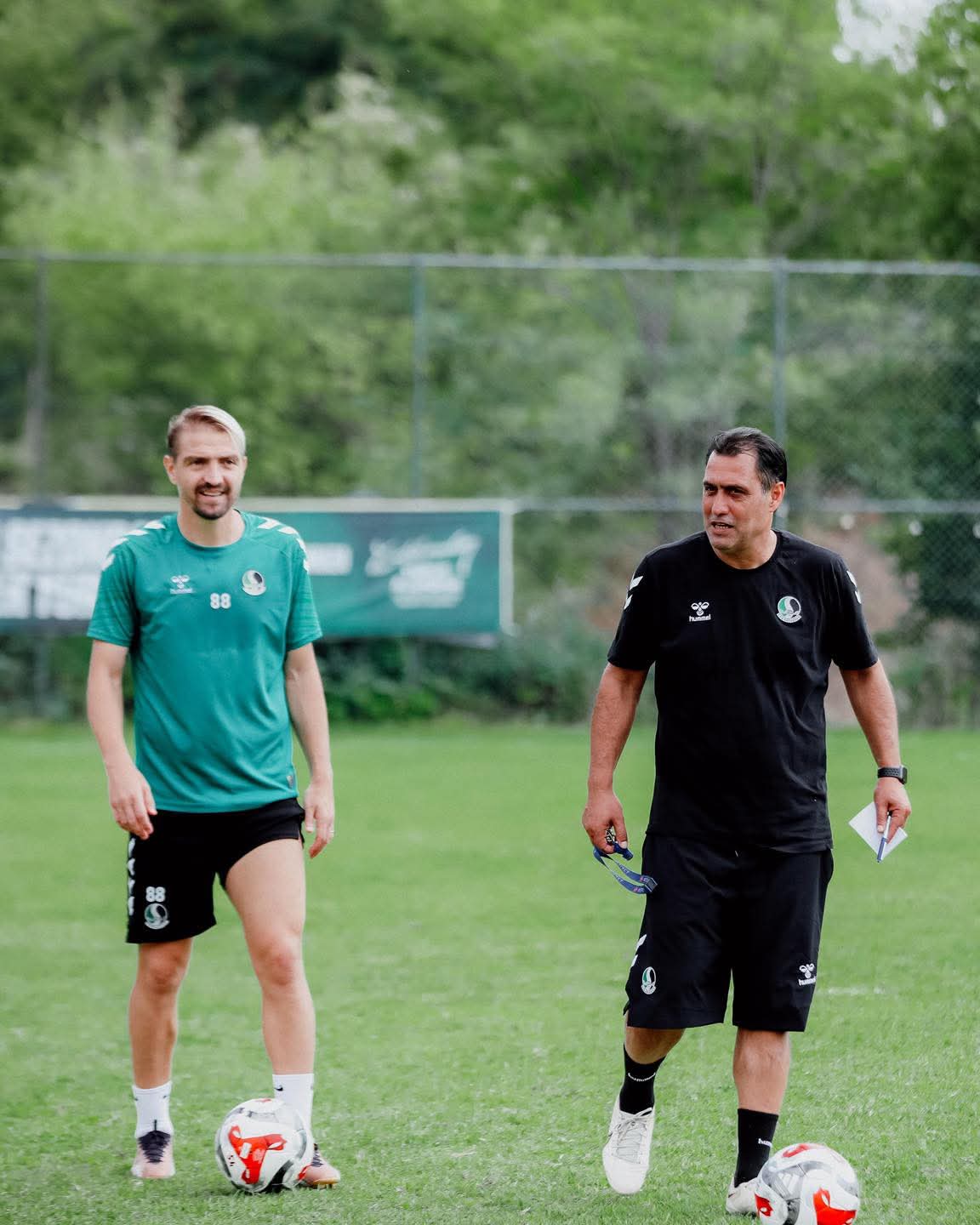 Sakaryaspor’da O İsimle Yollar Ayrıldı! 1