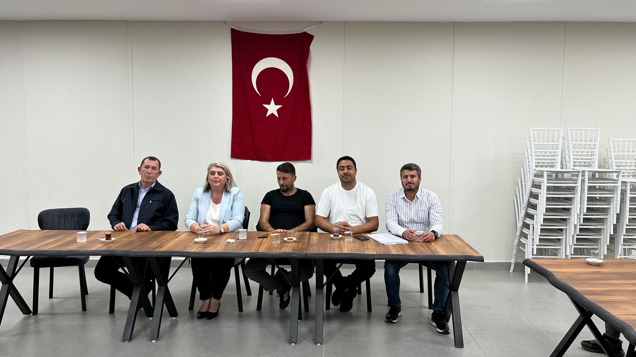 Sezer Bekaroğlu’ndan “Kongre” Gibi Mahalle Toplantısı 3