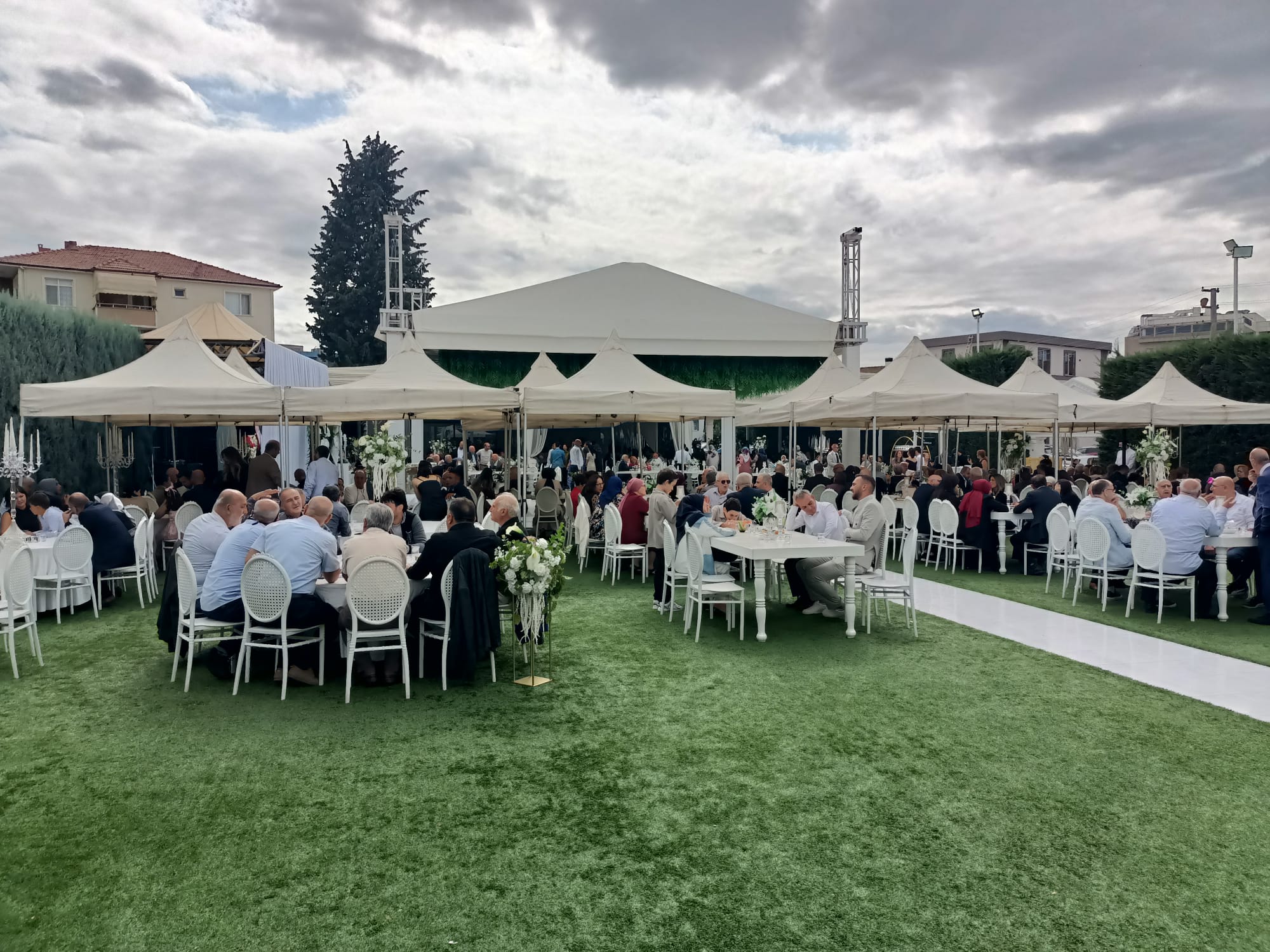 Şimal Ve Alperen Muhteşem Bir Törenle Dünya Evine Girdi 1