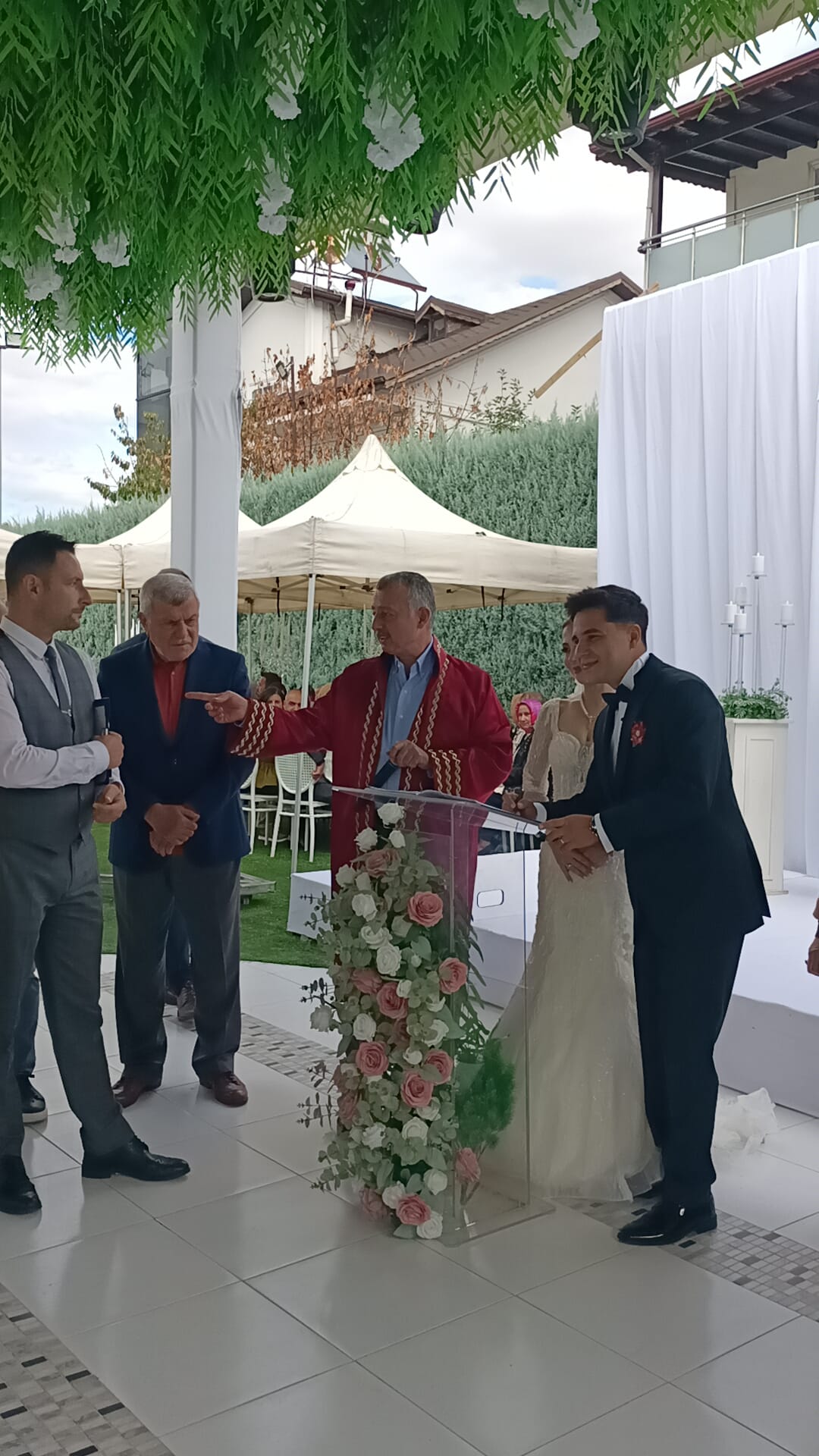 Şimal Ve Alperen Muhteşem Bir Törenle Dünya Evine Girdi 6