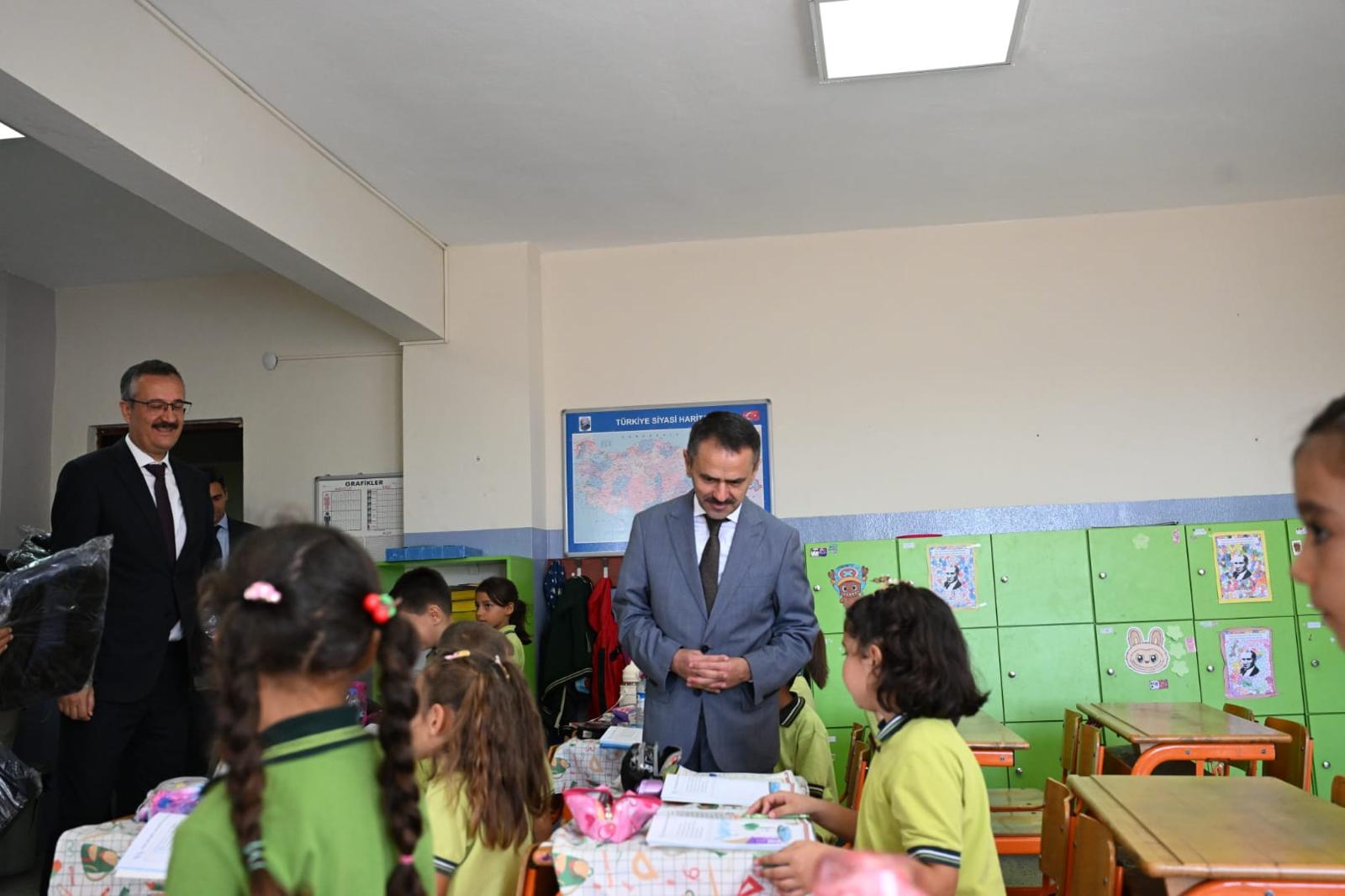 Vali Aktaş’tan İshakcılar İlkokulu’na Anlamlı Ziyaret (2)