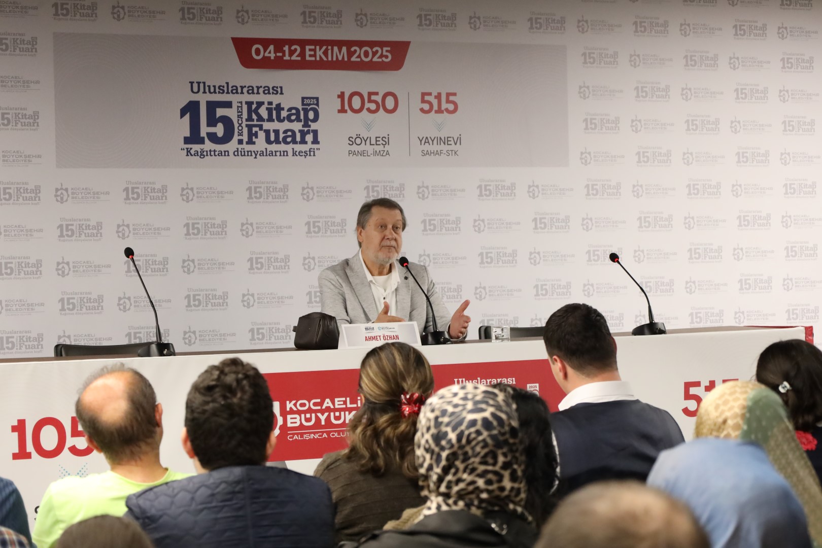 Ahmet Özhan’dan Kitap Fuarı’nda Barış Çağrısı “Hiçbir Çocuk Ölmesin” (4)