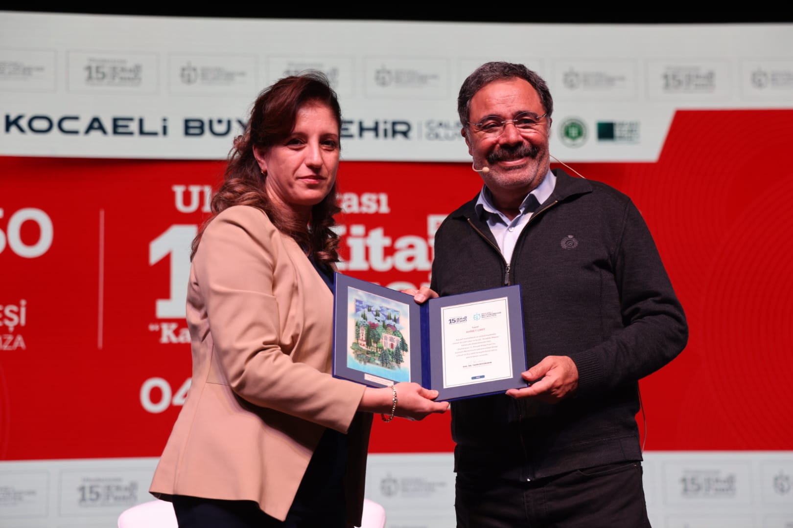 Ahmet Ümit, Kocaeli Kitap Fuarı’nda Anadolu’nun Kadim Hikâyesini Anlattı (2)