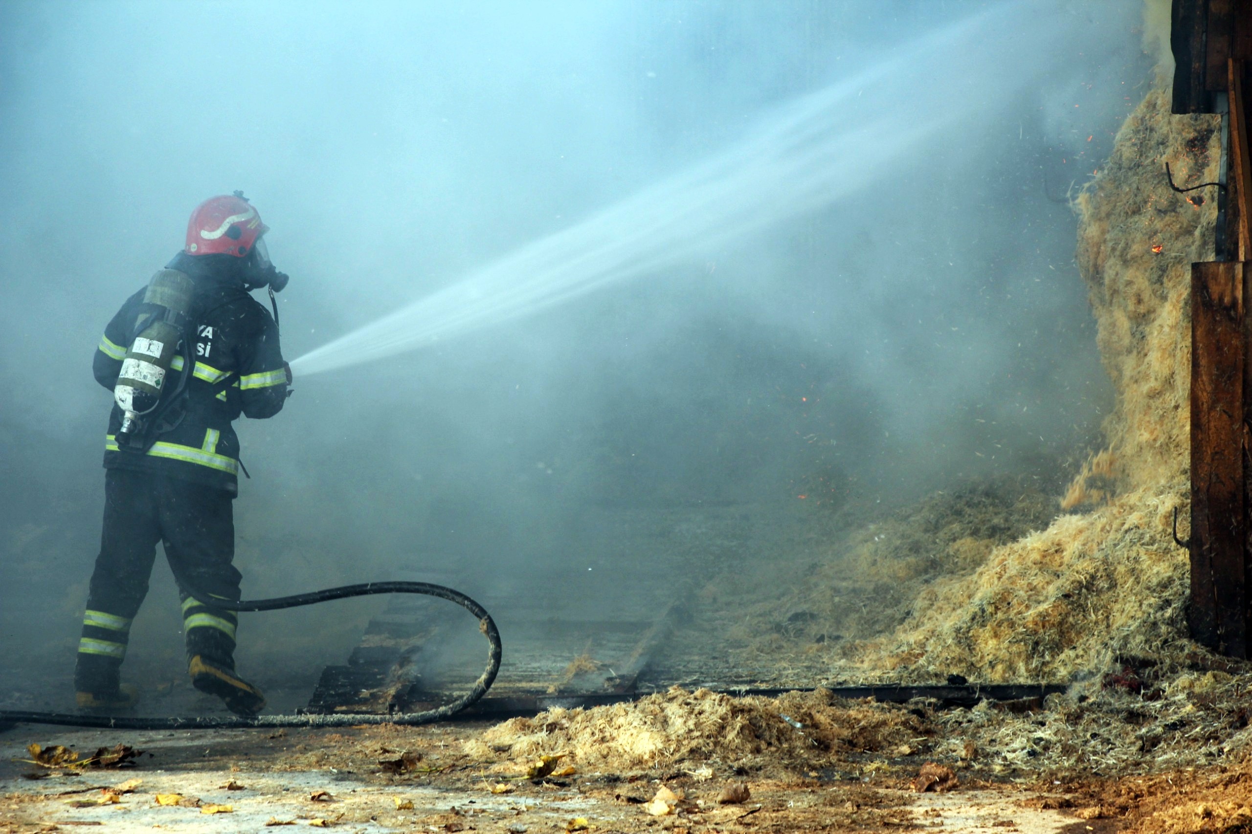 Ahşap Atölyesinde Korkutan Yangın! (4)